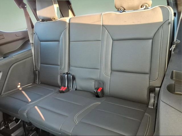 Used 2023 GMC Yukon SLT image 14