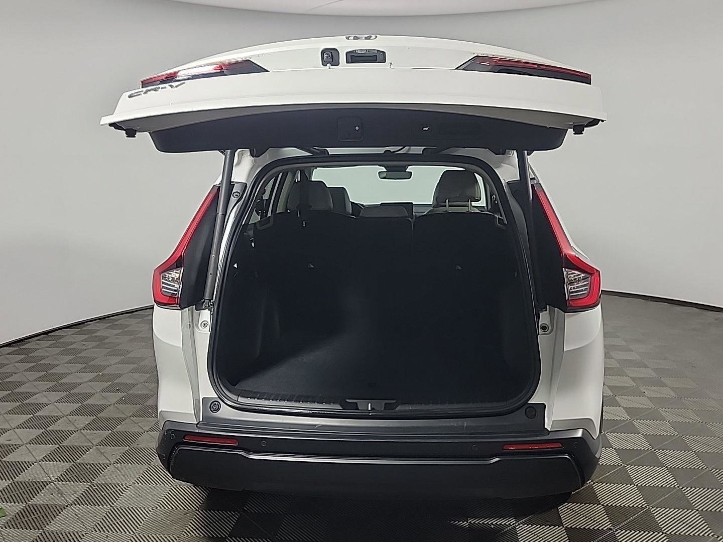 Certified 2023 Honda CR-V EX-L image 9