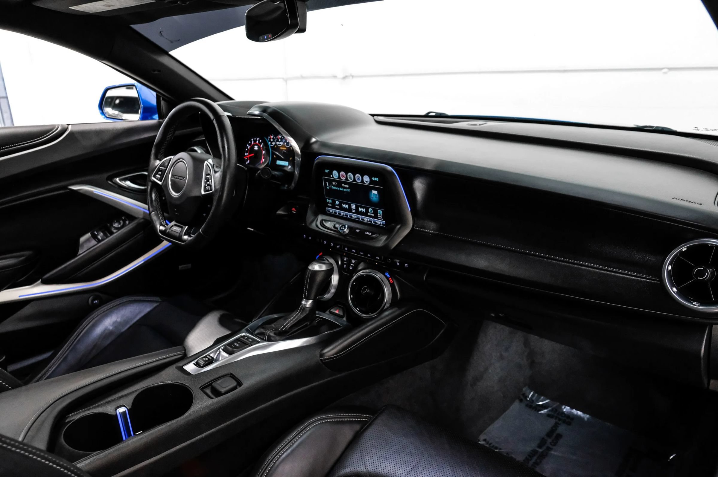 Used 2017 Chevrolet Camaro SS RWD image 17