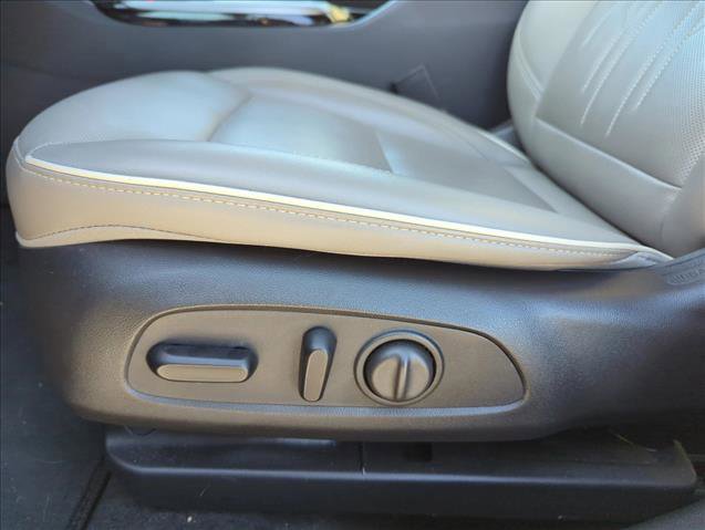 Used 2024 Buick Envista Avenir image 9