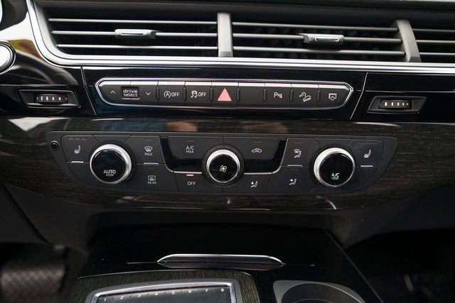 Used 2019 Audi Q7 3.0T Premium w/ Convenience Package image 24