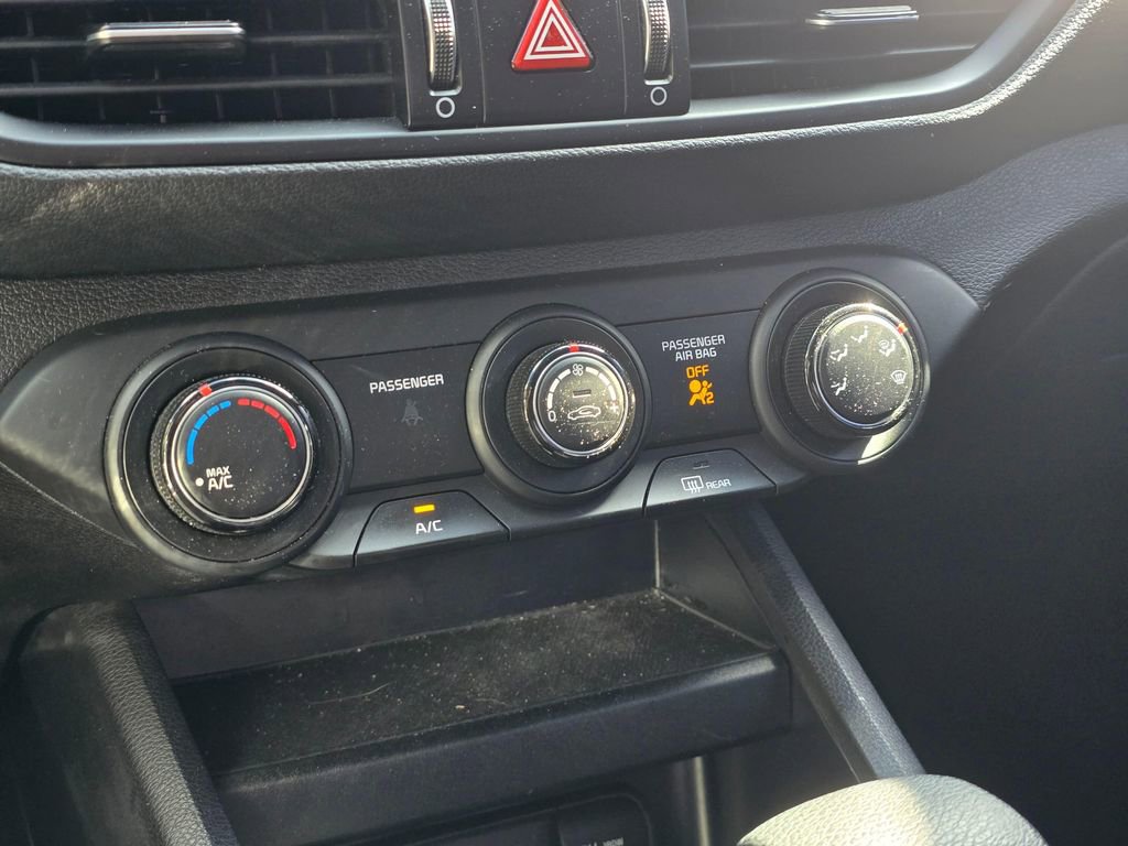 Certified 2021 Kia Forte LXS FWD image 21