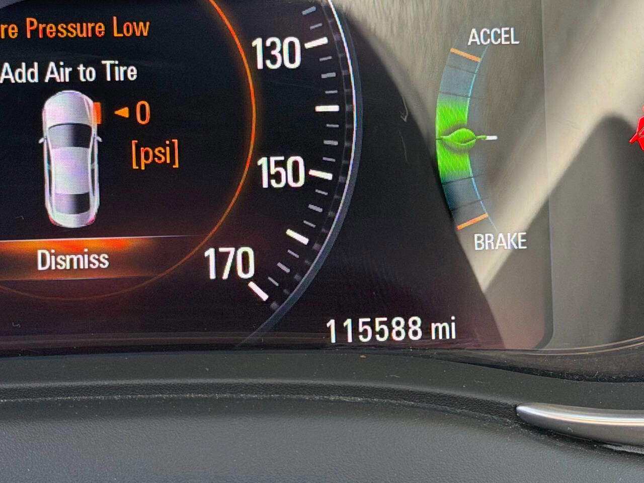 Used 2014 Buick LaCrosse image 24