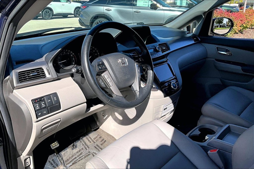 Used 2014 Honda Odyssey Touring image 16