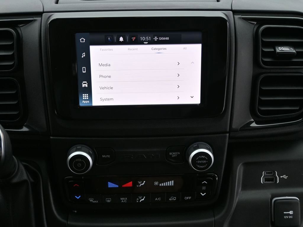 Used 2024 RAM ProMaster 2500 w/ Convenience Group image 27