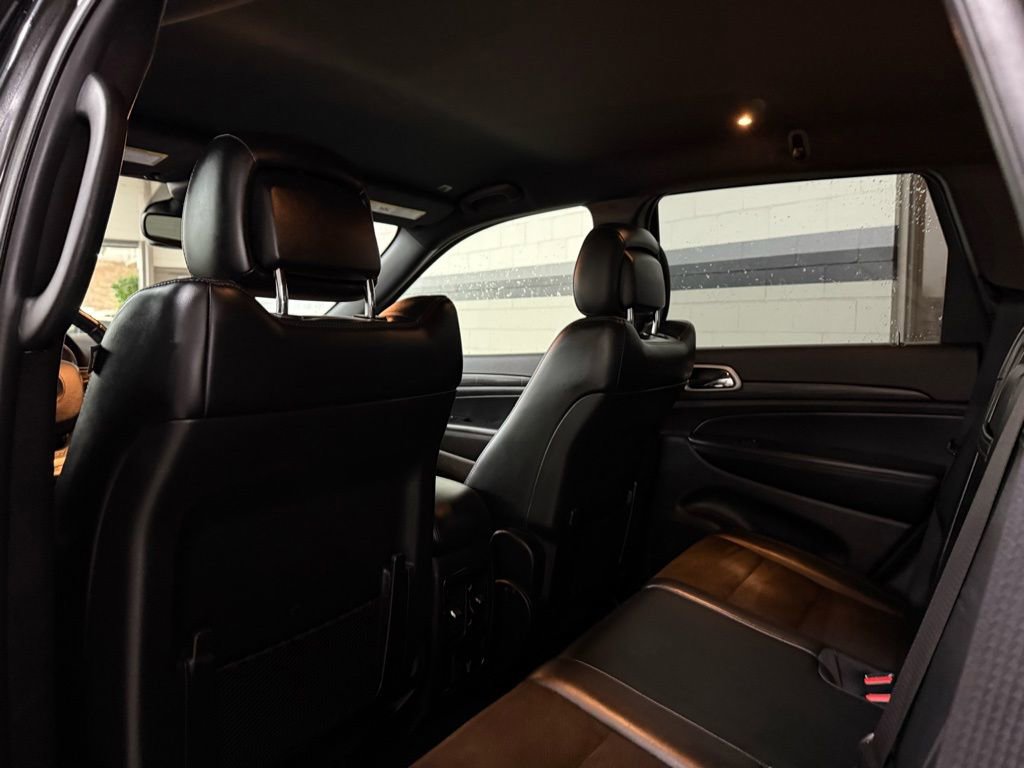 Used 2020 Jeep Grand Cherokee Altitude image 16