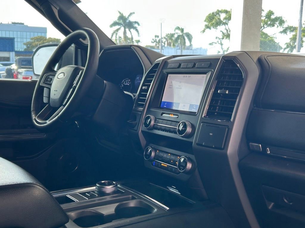 Used 2020 Ford Expedition XLT w/ Equipment Group 202A RWD image 25