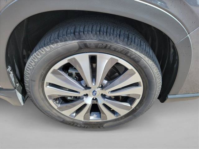 Used 2022 Subaru Ascent Limited w/ Technology Package AWD/4WD image 10
