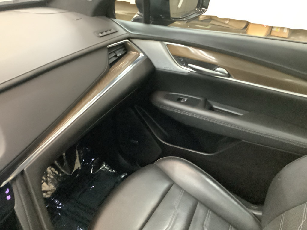 Used 2022 Cadillac XT5 Sportv w/ Platinum Package AWD/4WD image 21