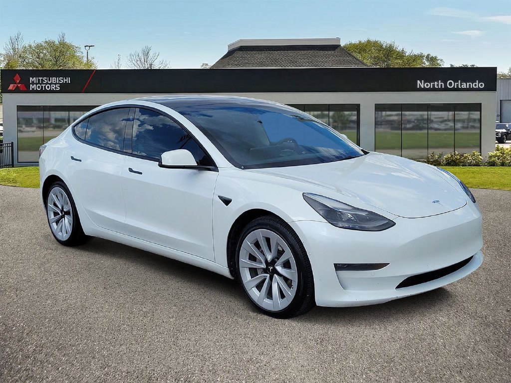 Used 2022 Tesla Model 3 Long Range AWD/4WD image 4