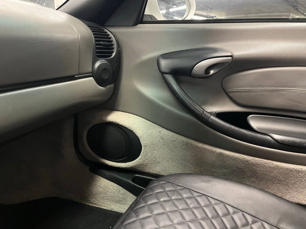 Used 2002 Porsche Boxster image 20