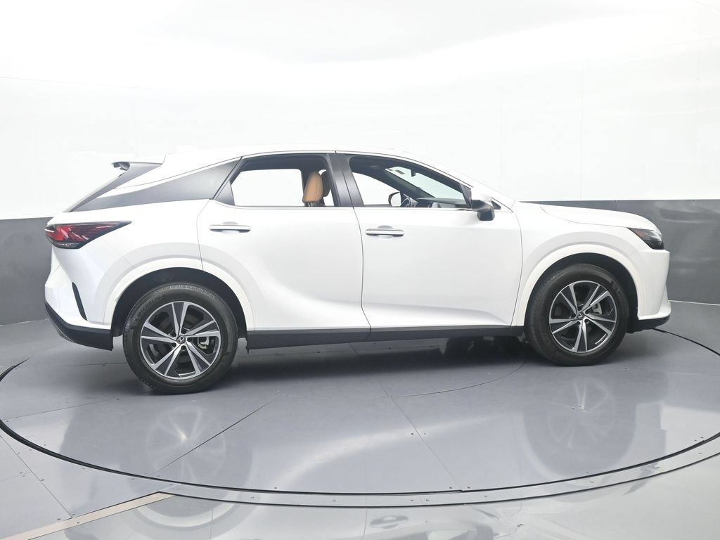 Used 2025 Lexus RX 350 FWD w/ Accessory Package (K3) image 7