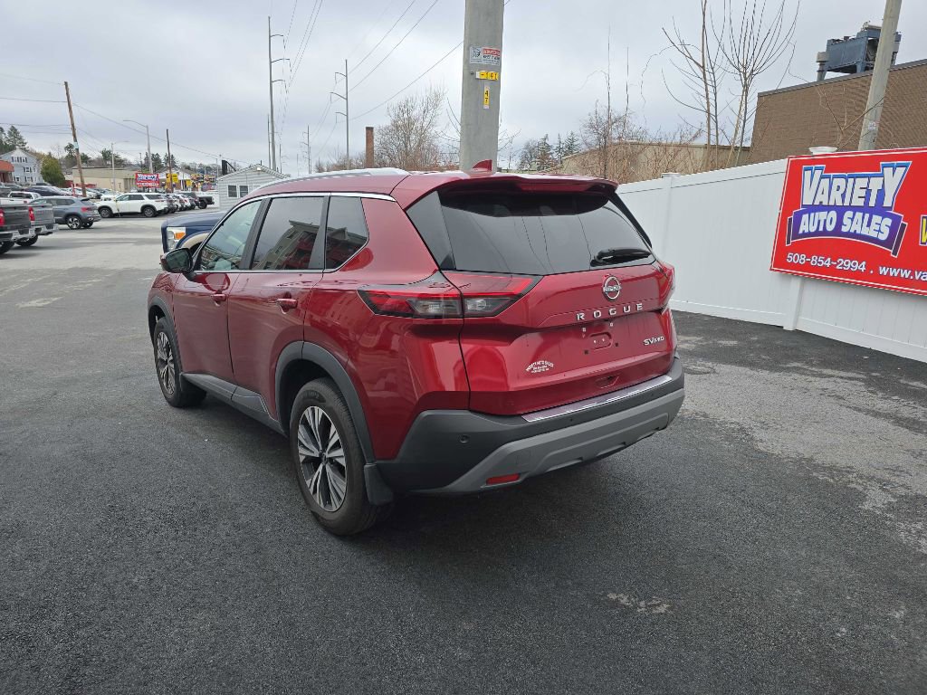 Used 2023 Nissan Rogue SV w/ SV Premium B Package image 11