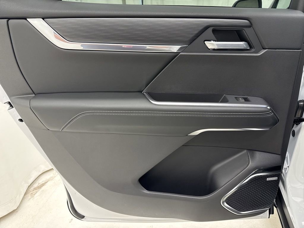 New 2026 GMC Acadia Elevation image 17