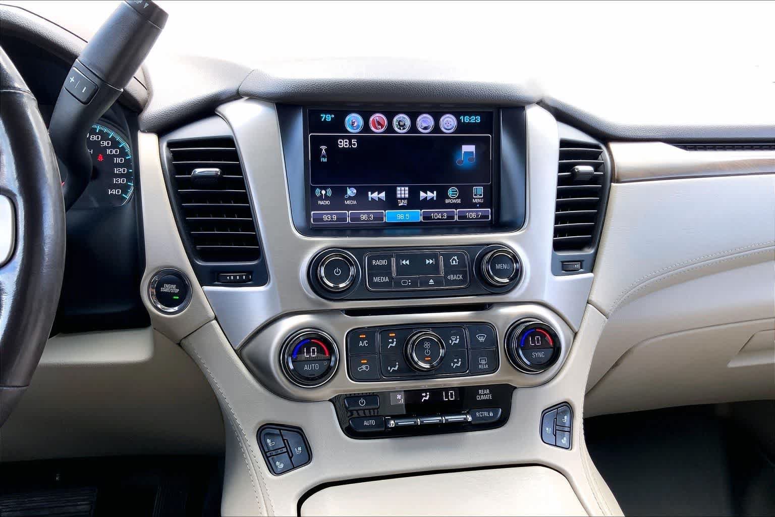 Used 2018 GMC Yukon XL Denali w/ Denali Ultimate Package AWD/4WD image 34