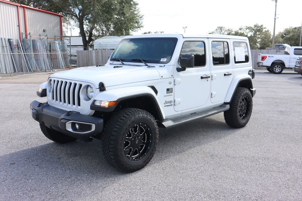 Used 2018 Jeep Wrangler Unlimited Sahara image 3
