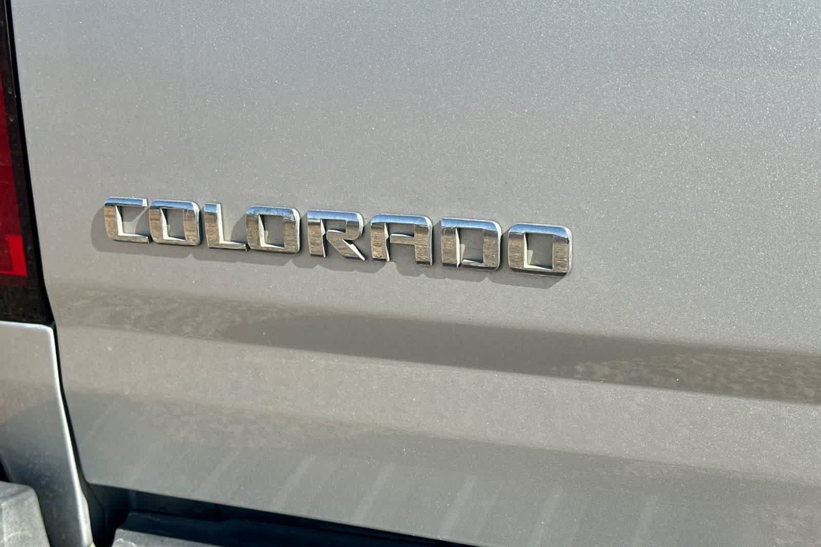 Used 2020 Chevrolet Colorado W/T RWD image 12