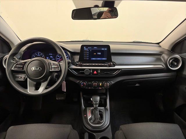 Used 2020 Kia Forte LXS image 29