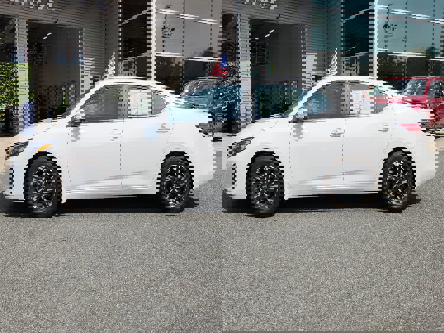 Used 2024 Nissan Sentra SV w/ Trunk Package image 5