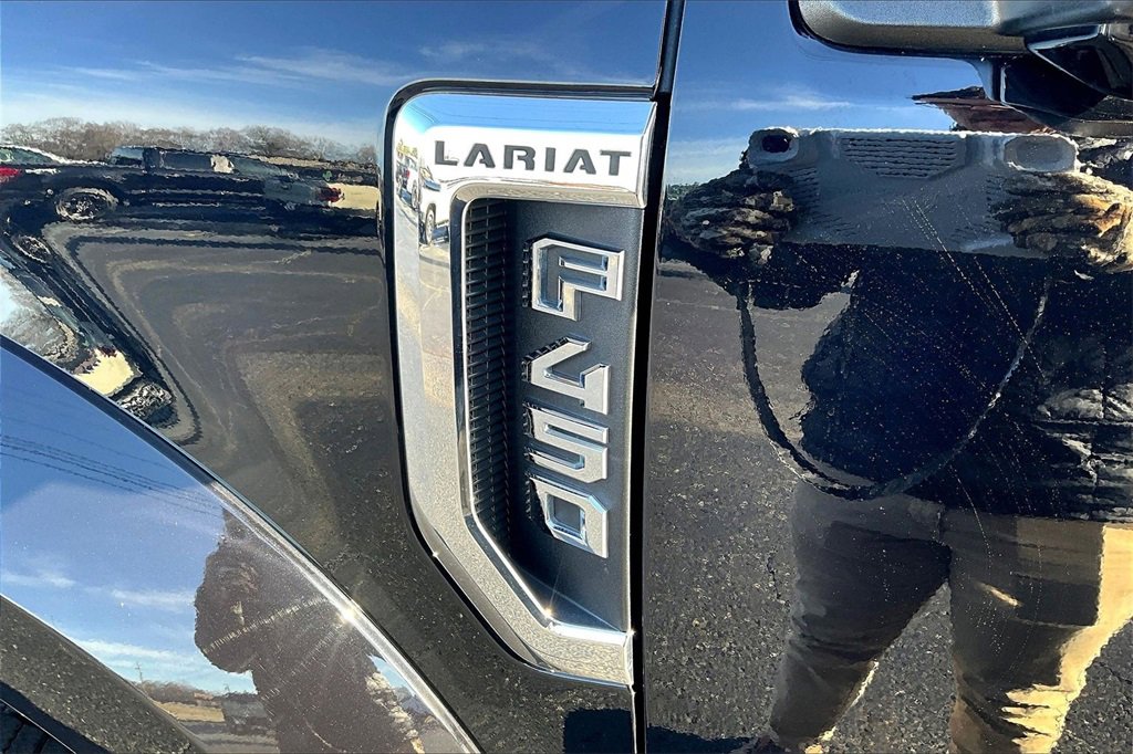 Used 2020 Ford F450 Lariat w/ Lariat Ultimate Package image 24