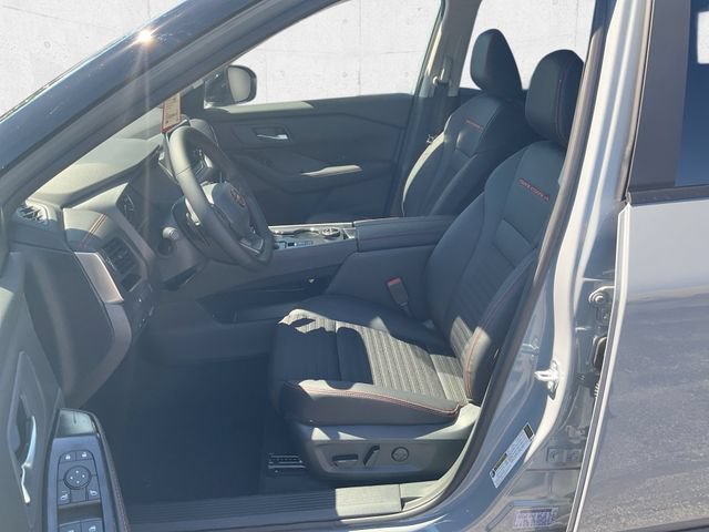 New 2026 Nissan Rogue SV AWD/4WD image 13