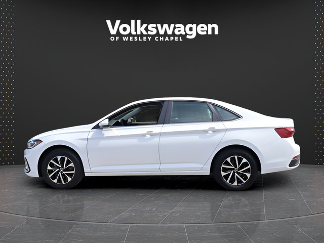 Certified 2025 Volkswagen Jetta S FWD image 4