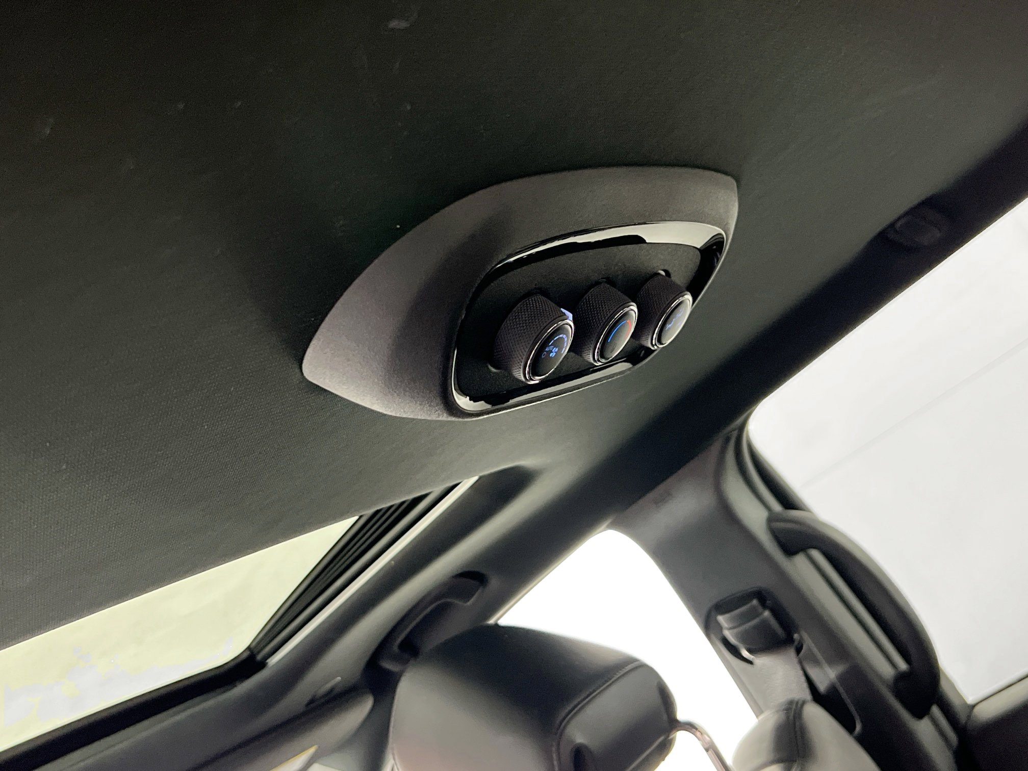 Used 2022 Dodge Durango GT image 25