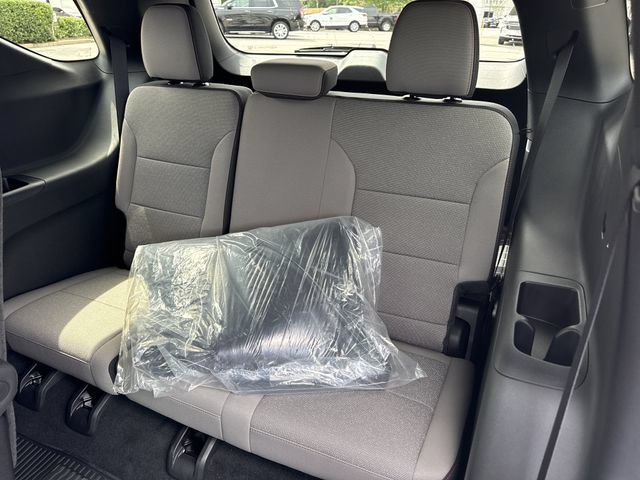 Used 2026 Chevrolet Traverse LT FWD image 14