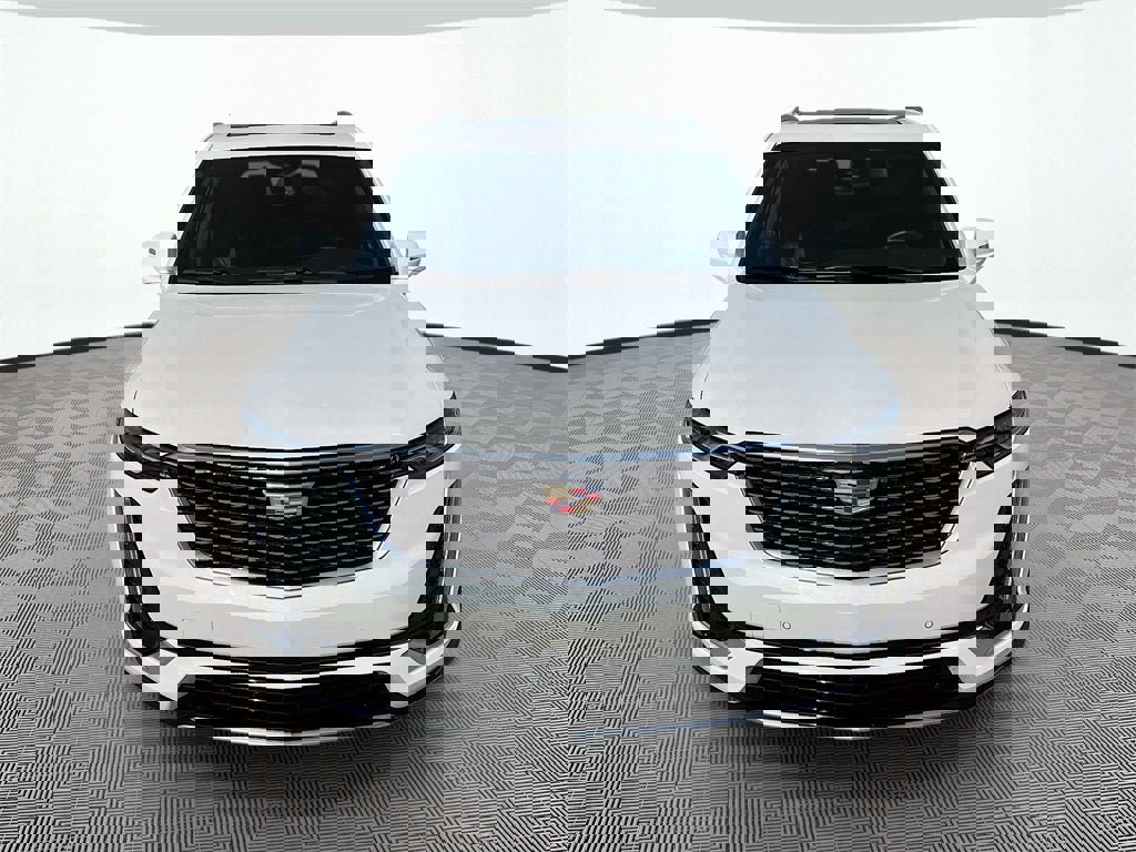 New 2025 Cadillac XT6 Luxury w/ LPO, Floor Liner Package image 2