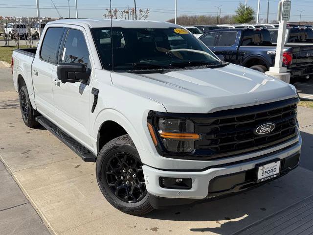 New 2026 Ford F150 XLT w/ Equipment Group 302A MID image 4