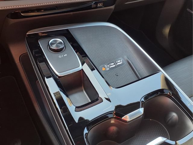 New 2026 Buick Enclave Sport Touring w/ Power Package FWD image 9
