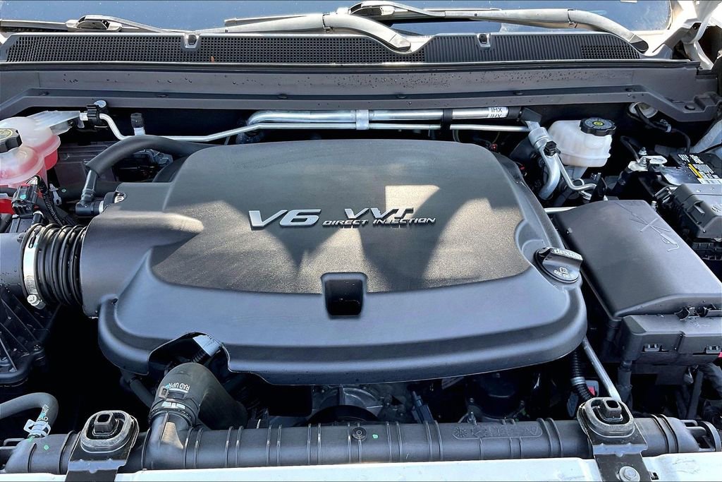 Used 2022 Chevrolet Colorado LT RWD image 10