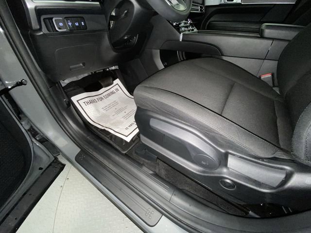 Used 2024 Hyundai Santa Fe SE FWD image 12