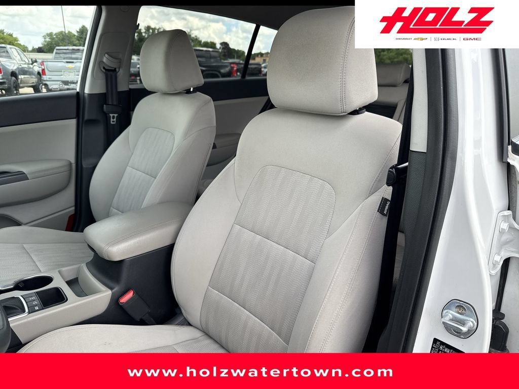 Used 2020 Kia Sportage LX AWD/4WD image 7