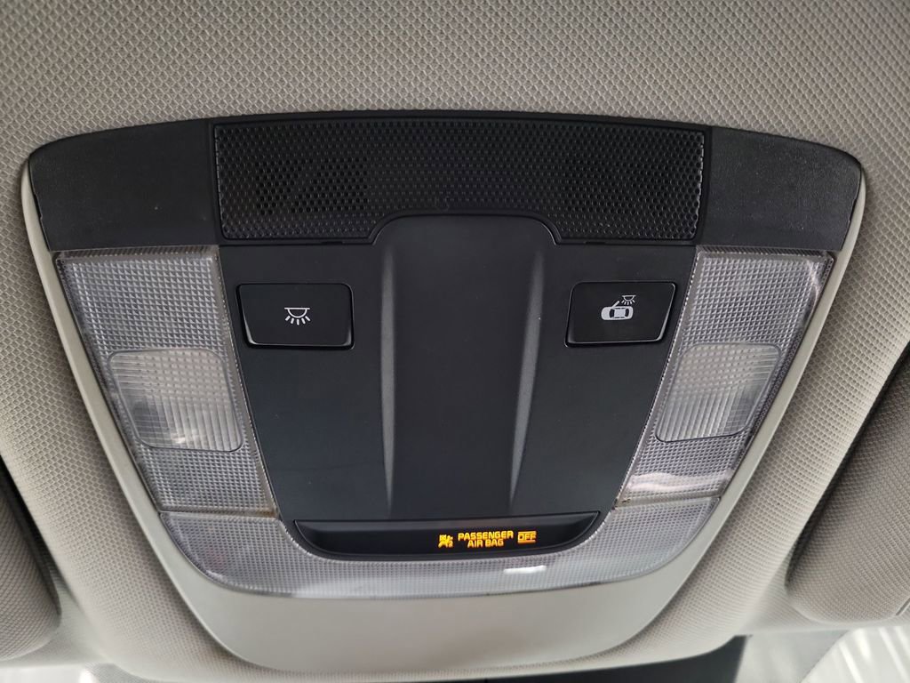 Used 2023 Kia Sorento LX image 20