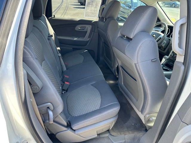Used 2011 Chevrolet Traverse LS image 12