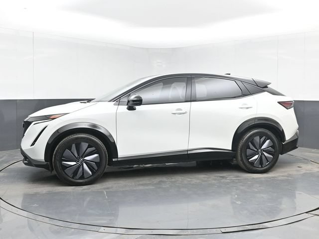 Used 2023 Nissan Ariya AWD image 6