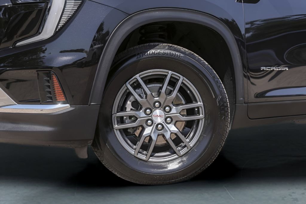 Used 2025 GMC Acadia Elevation AWD/4WD image 33