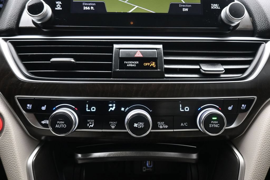 Used 2018 Honda Accord Touring image 23
