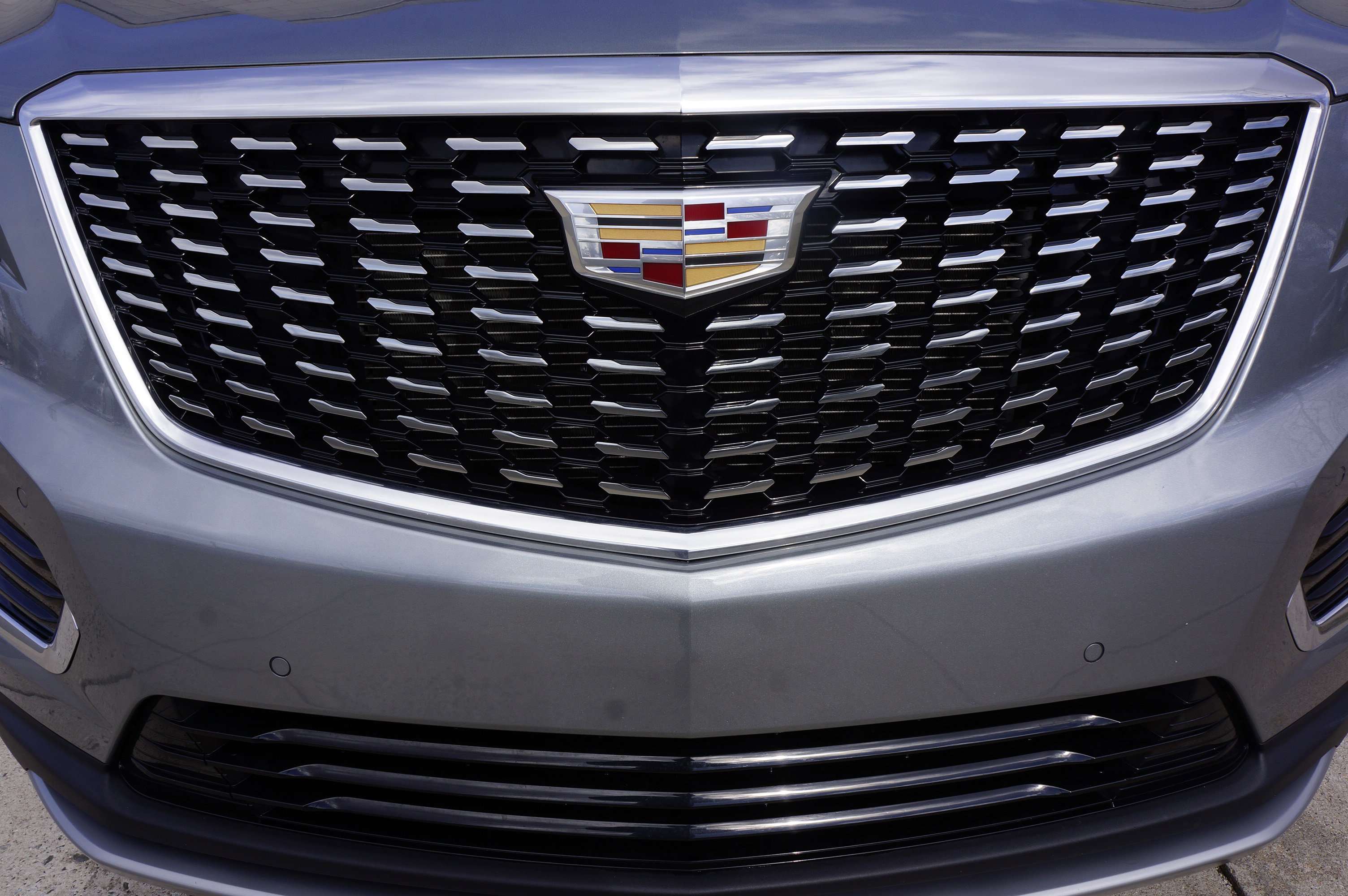 New 2025 Cadillac XT5 Luxury AWD/4WD image 15
