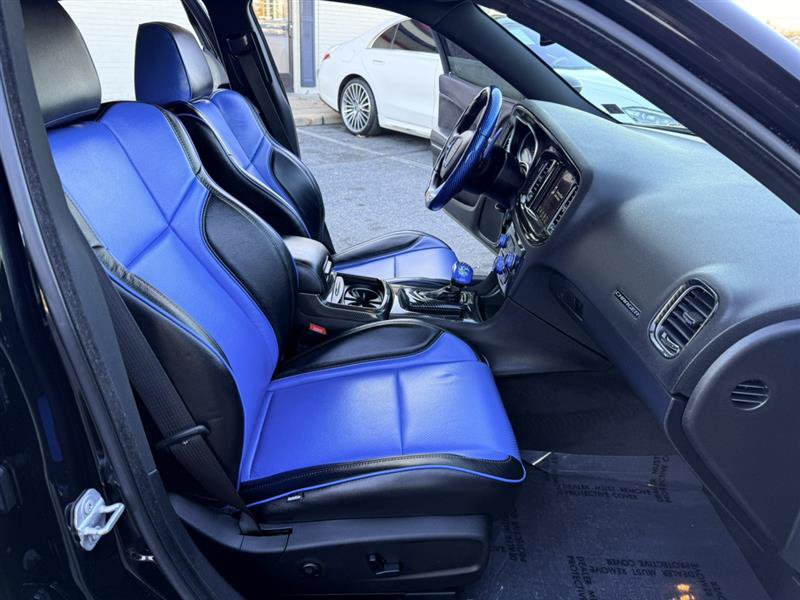 Used 2017 Dodge Charger R/T Scat Pack RWD image 10