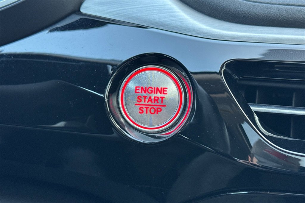 Used 2023 Acura MDX SH-AWD w/ Technology Package image 30