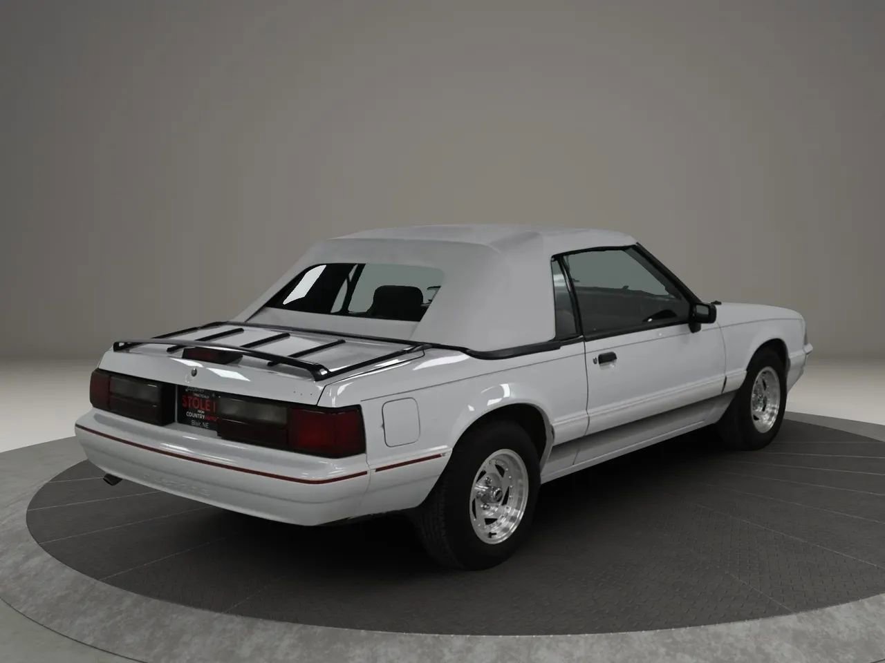 Used 1992 Ford Mustang LX image 5
