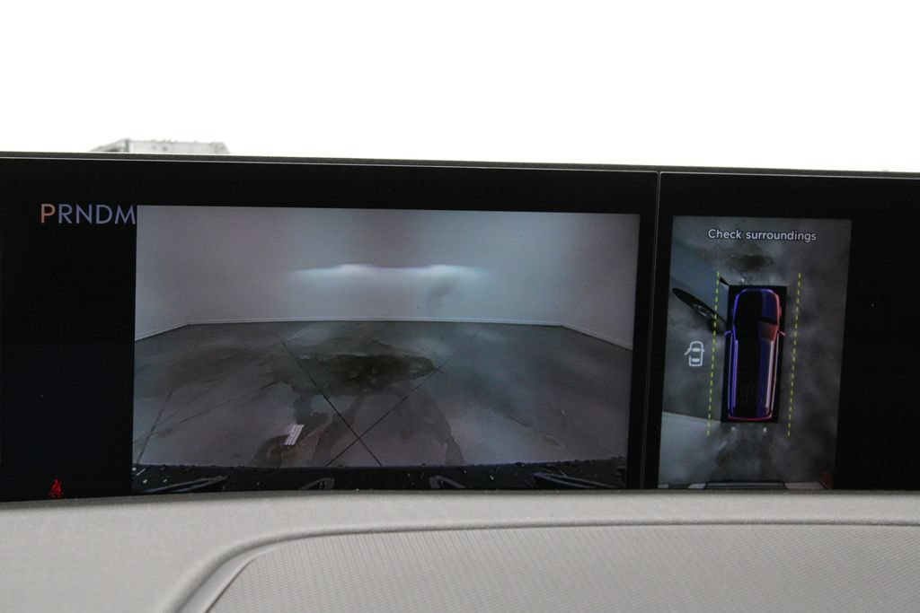 New 2027 Lincoln Navigator Premiere RWD image 55