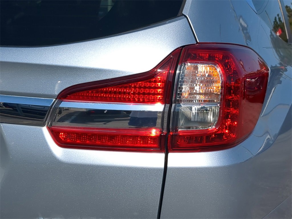 Used 2020 Subaru Ascent Limited w/ Technology Package image 8