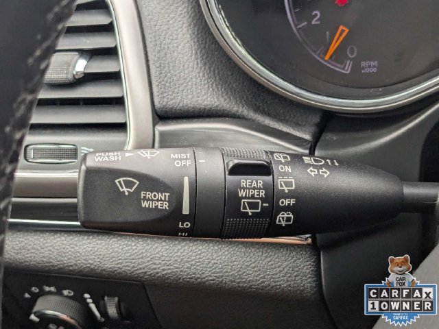 Used 2020 Jeep Grand Cherokee Limited AWD/4WD image 34