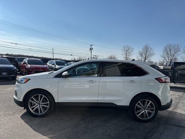 Used 2022 Ford Edge Titanium w/ Equipment Group 301A AWD/4WD image 4