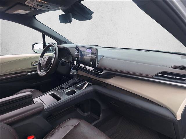 Certified 2021 Toyota Sienna Platinum FWD image 20