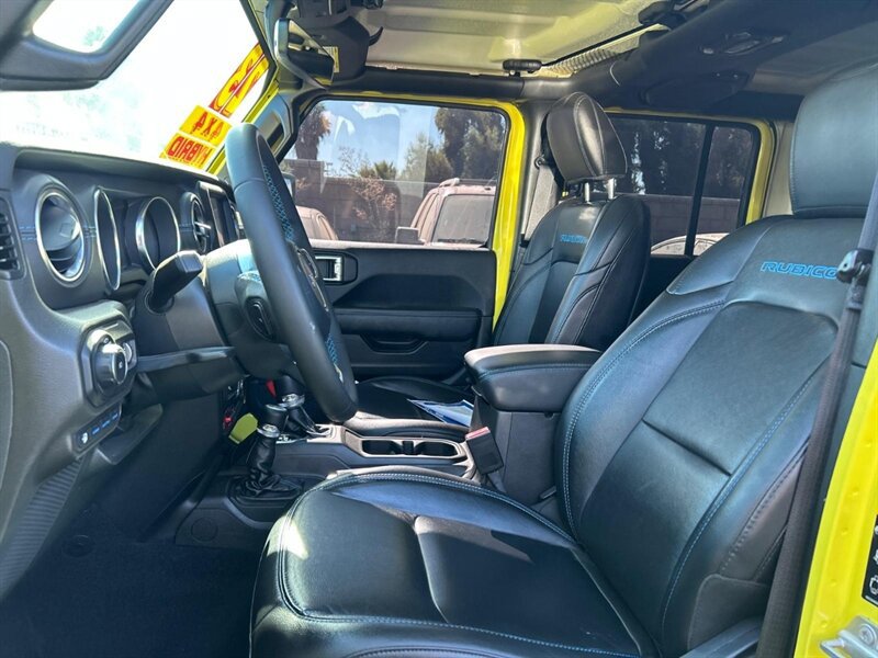 Used 2023 Jeep Wrangler Unlimited Rubicon 4xe AWD/4WD image 21