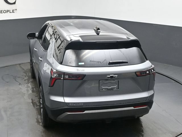 New 2026 Chevrolet Equinox LT w/ Safety and Technology Package FWD image 35